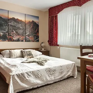 Kocham Tatry Bed & Breakfast